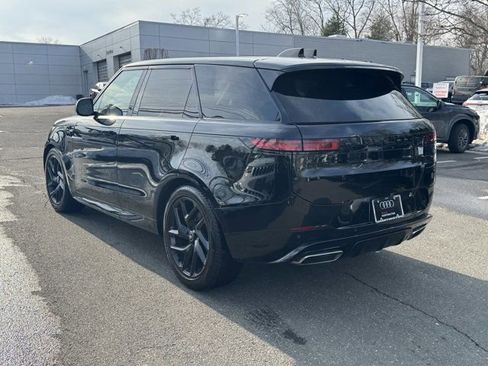 Used 2023 Land Rover Range Rover Sport SE Dynamic image 7