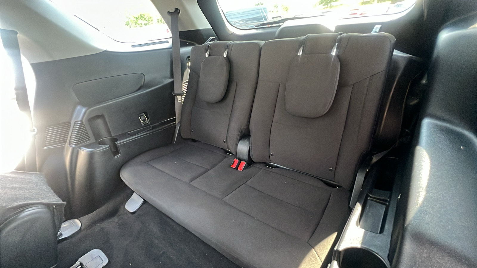 Used 2020 Ford Explorer XLT RWD image 17