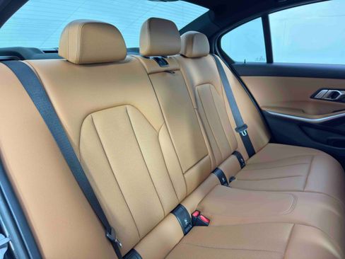 Used 2023 BMW 330e xDrive w/ Premium Package image 41