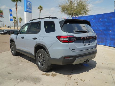 New 2026 Honda Pilot TrailSport image 9