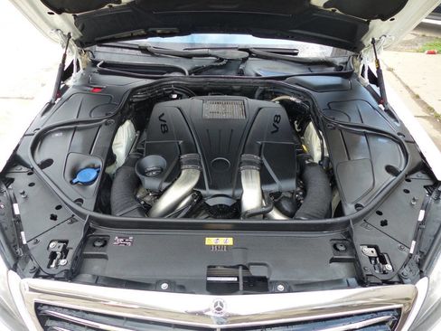Used 2016 Mercedes-Benz S 550 4MATIC Sedan image 49