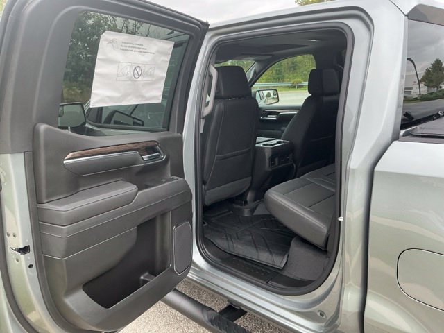New 2026 Chevrolet Silverado 1500 RST w/ Convenience Package II AWD/4WD image 17