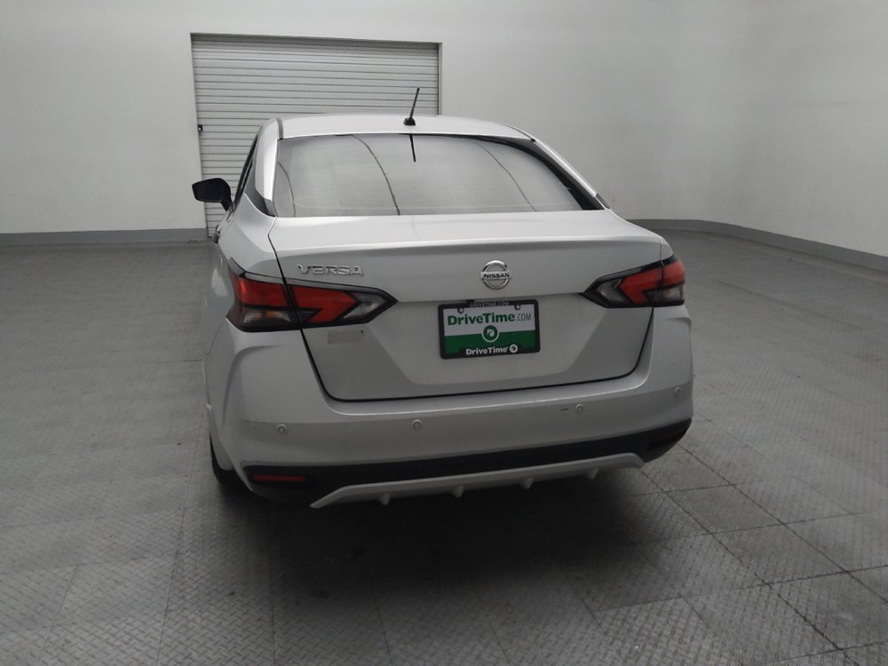 Used 2021 Nissan Versa S FWD image 6