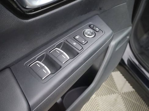 Certified 2025 Honda CR-V EX-L image 37