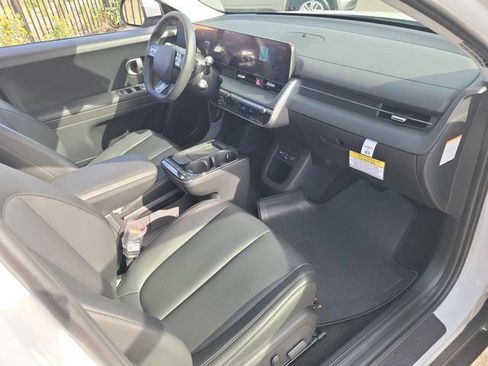 New 2026 Hyundai Ioniq 5 SEL image 16