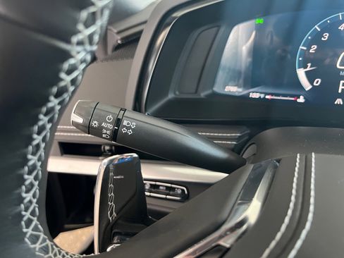 Used 2025 Chevrolet Corvette Z06 w/ Battery Protection Package image 12