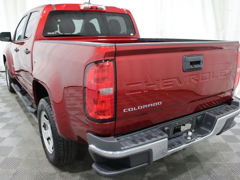 Used 2021 Chevrolet Colorado W/T RWD image 29