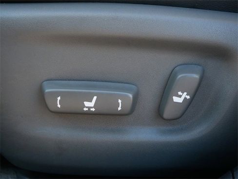 Used 2012 Toyota Prius Prime Plug-In Hybrid image 17