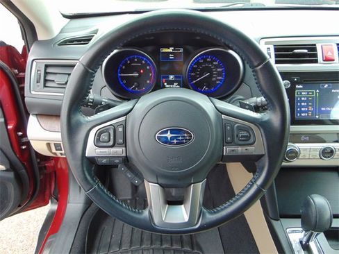 Used 2016 Subaru Outback 2.5i Limited image 15