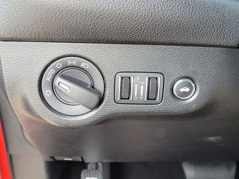 Used 2023 Dodge Challenger GT image 21