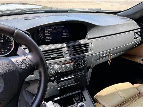 Used 2013 BMW M3 Convertible RWD image 6