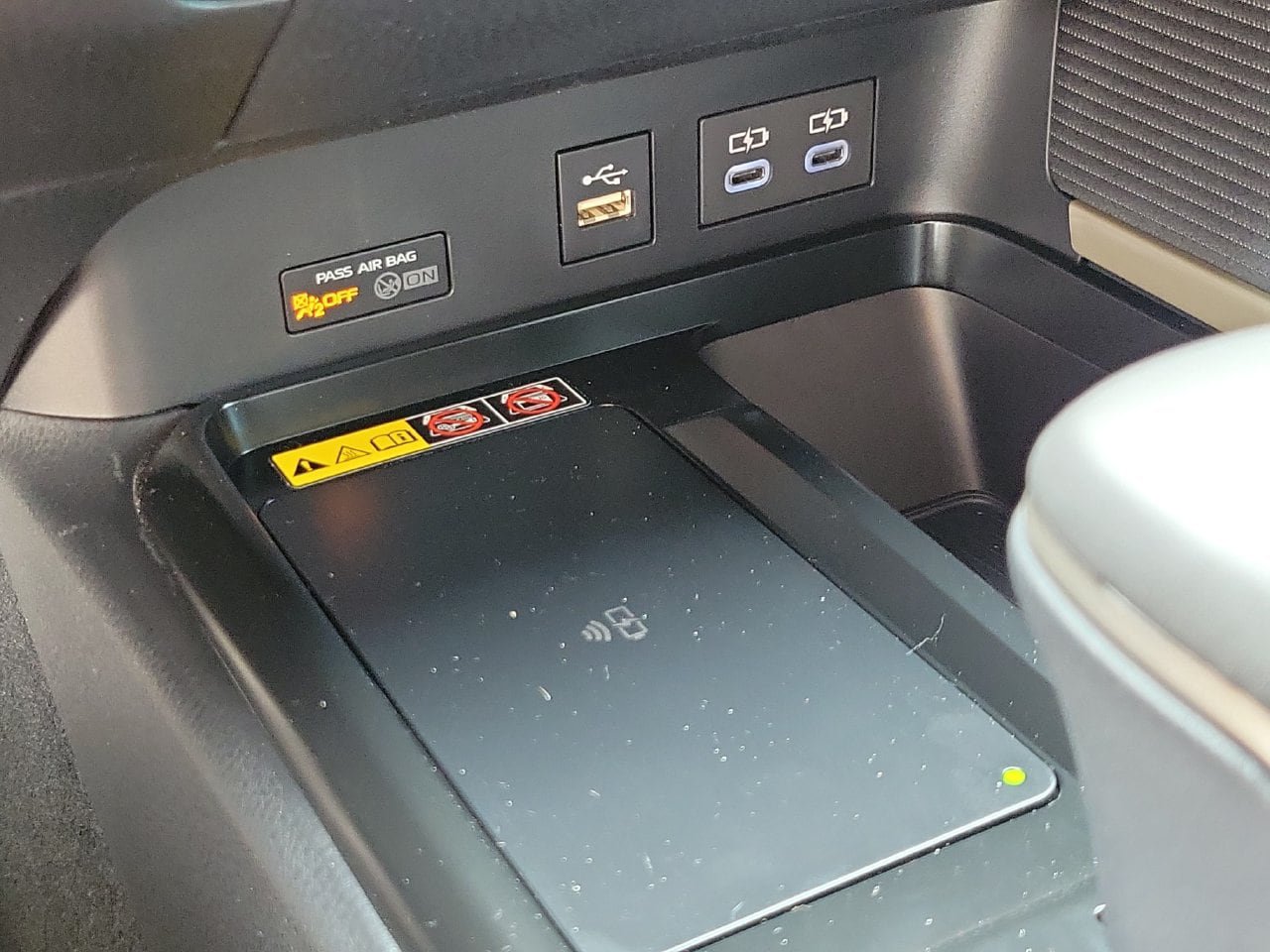 Used 2026 Toyota Camry SE FWD image 30