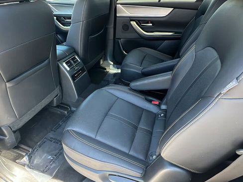 Used 2024 MAZDA CX-90 Plug-In Hybrid w/ Premium Pkg AWD/4WD image 24
