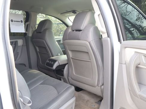 Used 2016 Chevrolet Traverse LS FWD image 46