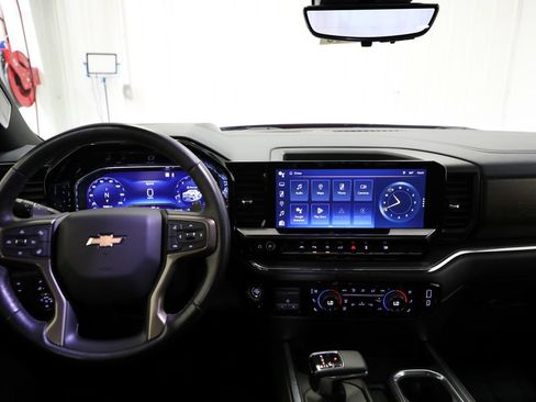 Certified 2023 Chevrolet Silverado 1500 High Country w/ Technology Package AWD/4WD image 2
