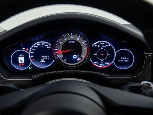 Certified 2023 Porsche Panamera GTS image 28
