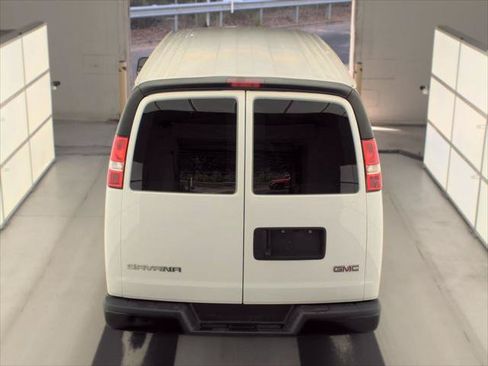 Used 2023 GMC Savana 2500 w/ Driver Convenience Package RWD image 7