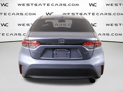 Used 2025 Toyota Corolla LE w/ Convenience Package FWD image 4