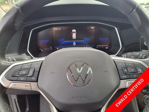 Used 2024 Volkswagen Jetta SE FWD image 20
