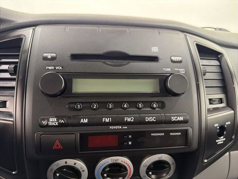 Used 2006 Toyota Tacoma 2WD Regular Cab image 24