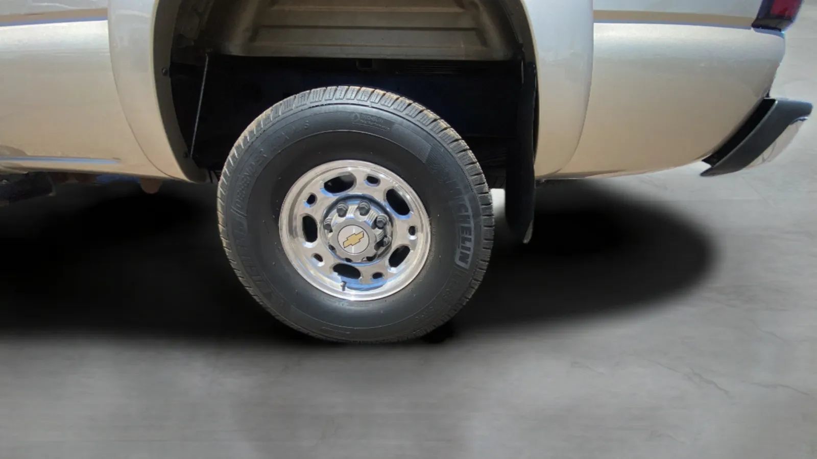Used 2004 Chevrolet Silverado 2500 LT RWD image 50
