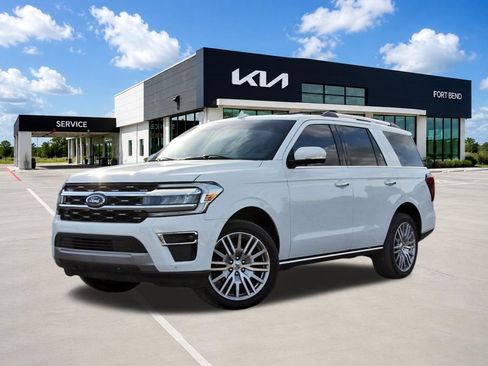 Used 2024 Ford Expedition Limited AWD/4WD image 1