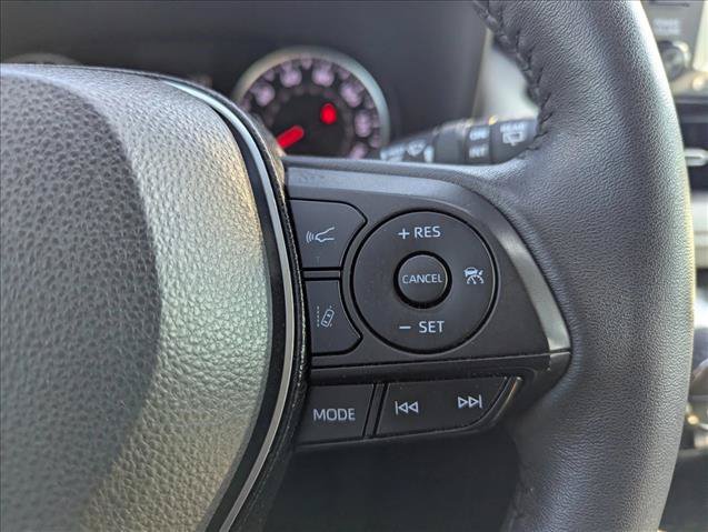 Used 2021 Toyota RAV4 XLE Premium FWD image 13