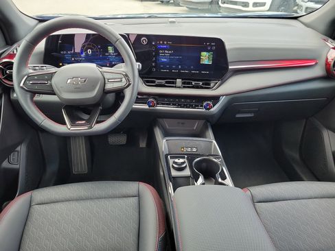 Used 2025 Chevrolet Equinox RS w/ Safety and Technology Package FWD image 16