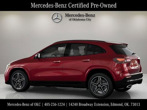 Used 2025 Mercedes-Benz GLA 250 4MATIC image 30