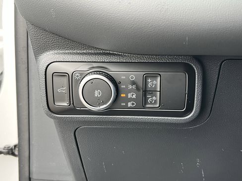 New 2026 Ford Explorer Active w/ Active Comfort Package image 20