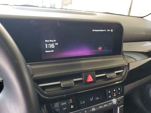 Used 2024 Kia Seltos S FWD image 25