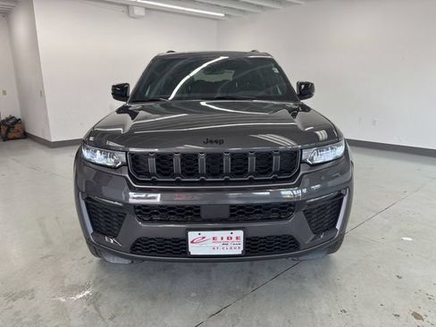 New 2026 Jeep Grand Cherokee L Limited AWD/4WD image 2