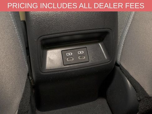 Used 2025 Toyota Corolla LE FWD image 7