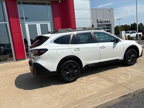 Used 2021 Subaru Outback Onyx Edition XT AWD/4WD image 5