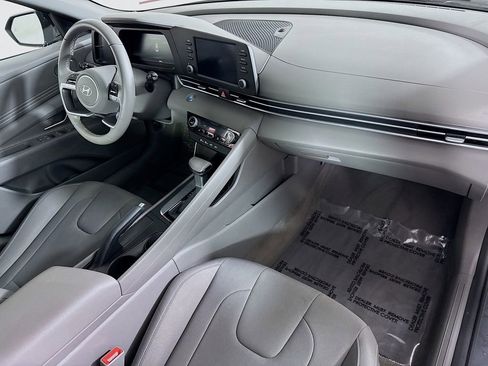 Certified 2025 Hyundai Elantra Sport w/ Cargo Package image 30