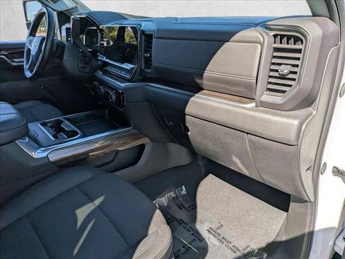 Used 2024 Chevrolet Silverado 2500 LT w/ All Star Edition AWD/4WD image 27