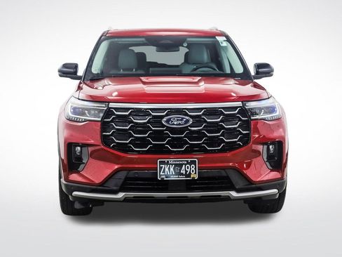 Used 2025 Ford Explorer Platinum w/ Ultimate Package AWD/4WD image 8