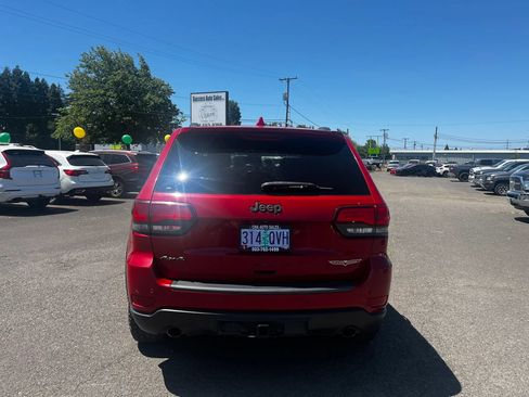 Used 2019 Jeep Grand Cherokee Trailhawk AWD/4WD image 4