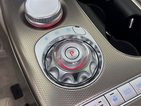 Used 2023 Genesis GV60 Performance image 20