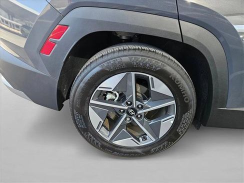 Certified 2025 Hyundai Tucson SEL image 26