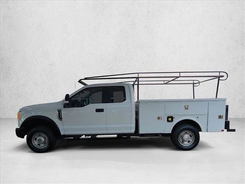 Used 2017 Ford F350 XL image 9