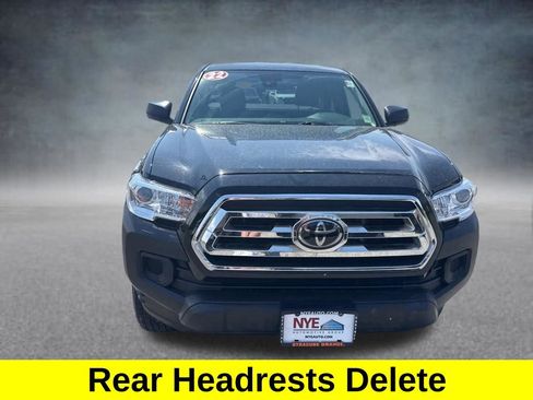 Used 2022 Toyota Tacoma SR AWD/4WD image 9