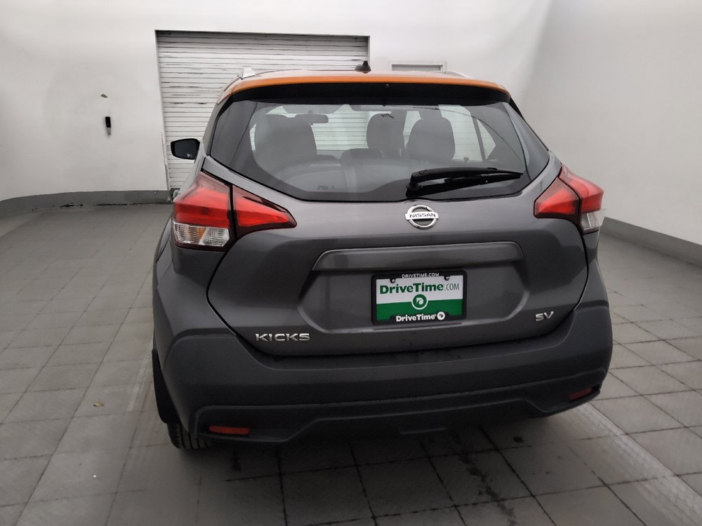 Used 2019 Nissan Kicks SV FWD image 6