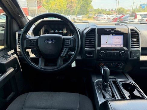 Used 2018 Ford F150 XLT w/ Equipment Group 302A Luxury RWD image 12