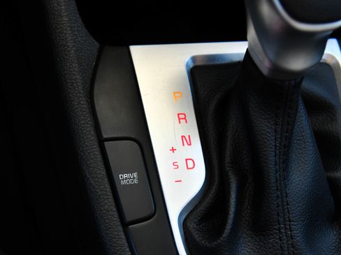 Used 2024 Kia Forte LXS w/ LXS Technology Package FWD image 23