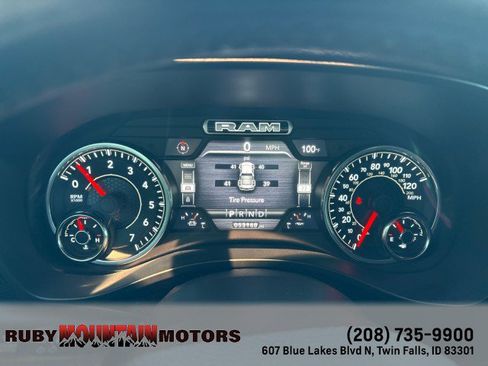 Used 2021 RAM 1500 Laramie w/ Sport Appearance Package AWD/4WD image 16