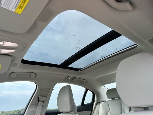 Used 2024 Volvo S60 B5 Core image 21