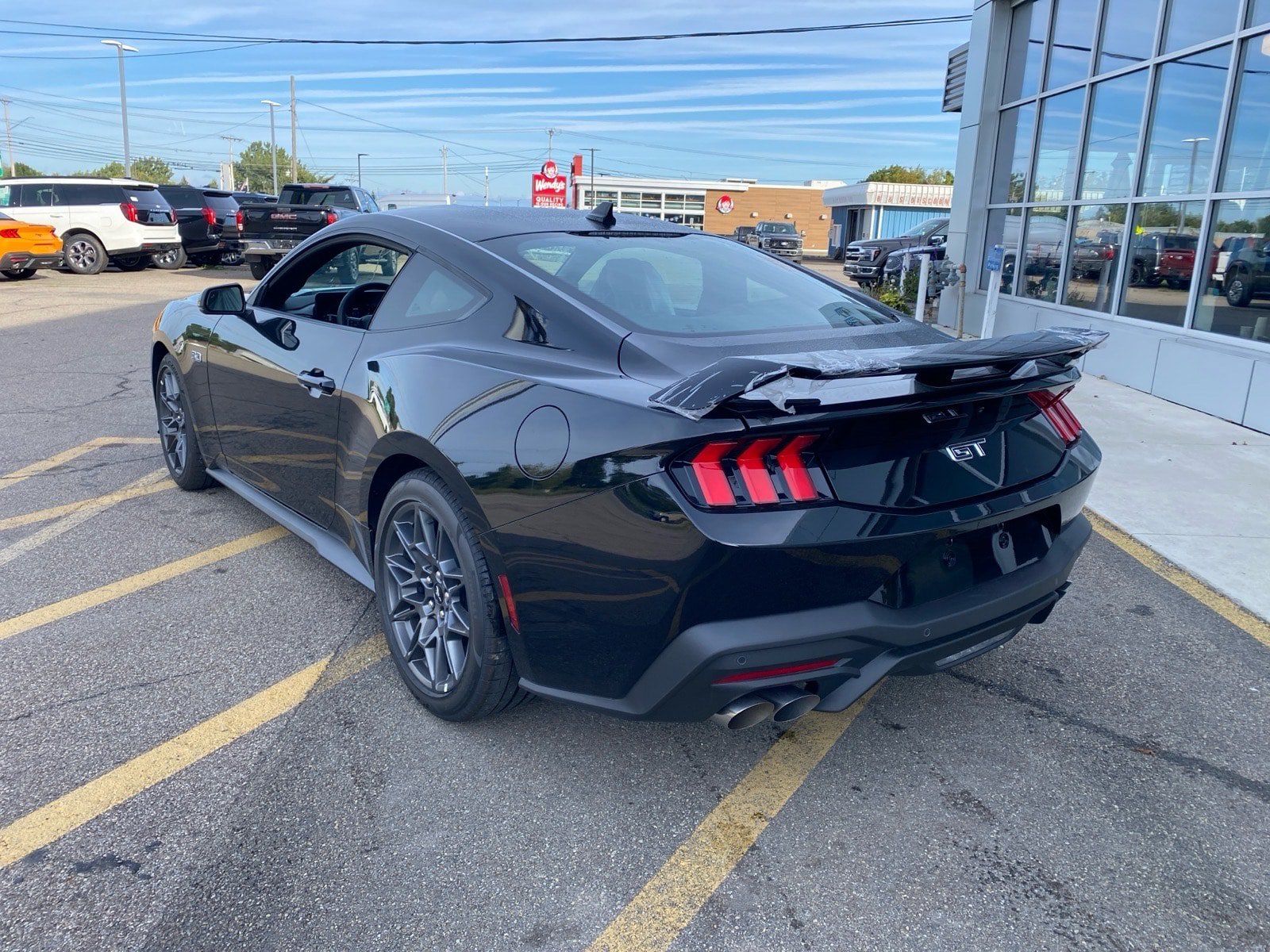 Used 2026 Ford Mustang GT Premium w/ GT Performance Package RWD image 4