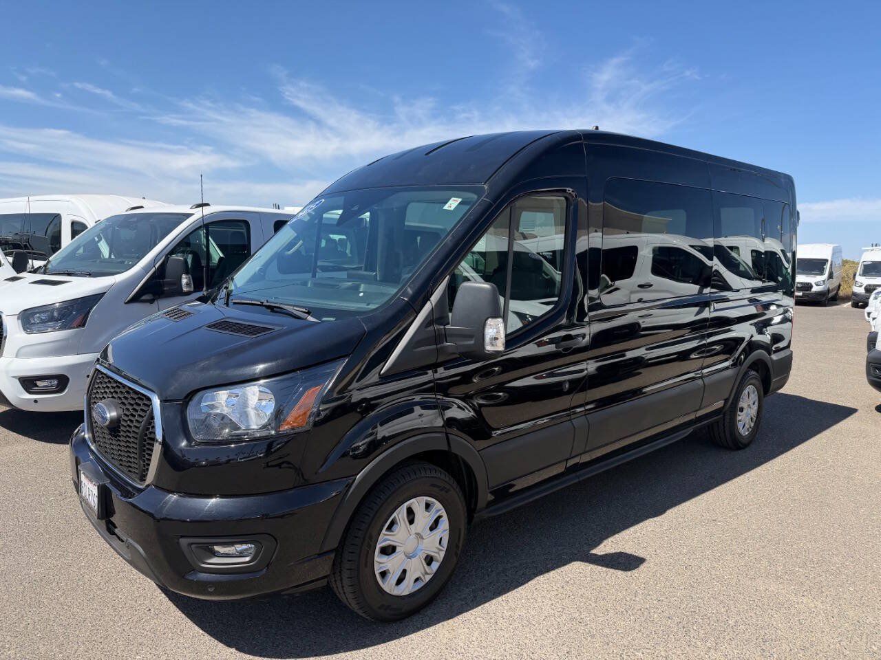 Used 2025 Ford Transit 350 XLT RWD image 4