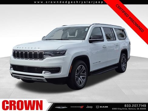 Certified 2024 Jeep Wagoneer L Series II w/ Flexible Seating Group image 3